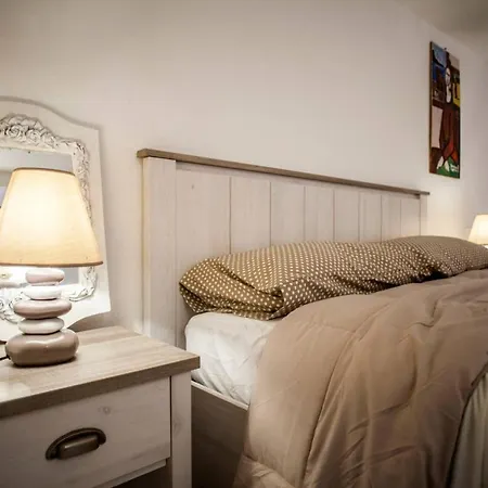Charming House Ortigia *