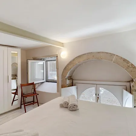 Charming House Ortigia Apartament Syrakuzy