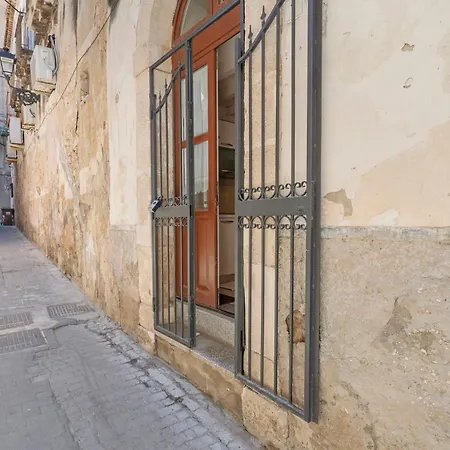 Charming House Ortigia