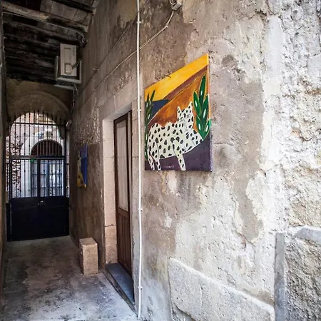 Charming House Ortigia Tatil Evi